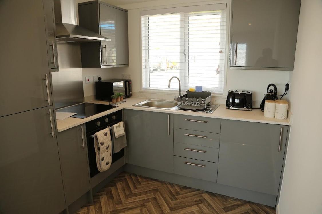406 Sea View Road *